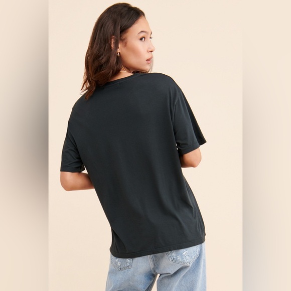 ✨sold✨DAYDREAMER Stones Flocked Leopard Tongue Tee - Picture 4 of 7